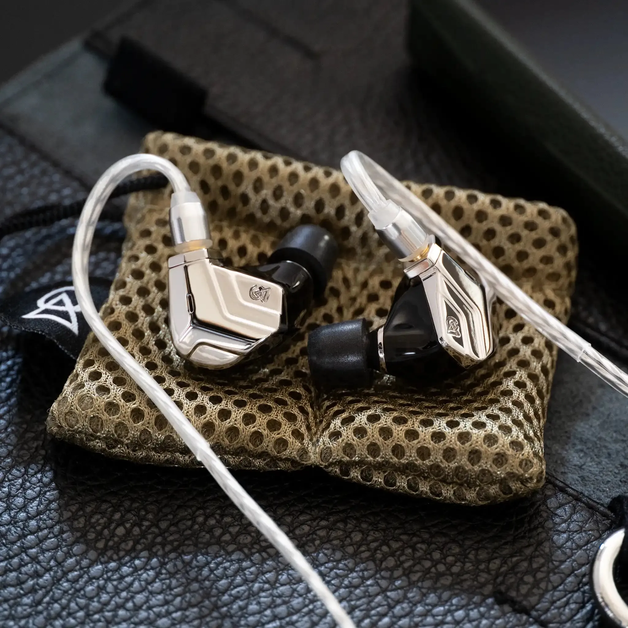 Campfire Audio Astrolith | Dual Planar Magnetic Universal IEMs