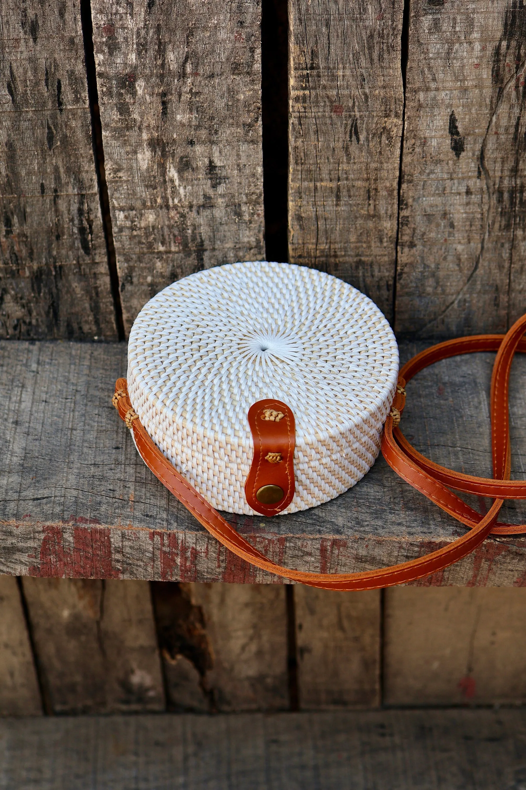 Classic Round White Rattan Bag, Bali Bags, Handwoven Crossbody Purse, Braided Straw Bag, Bali Sling Bags Rattan Bags Gift for her