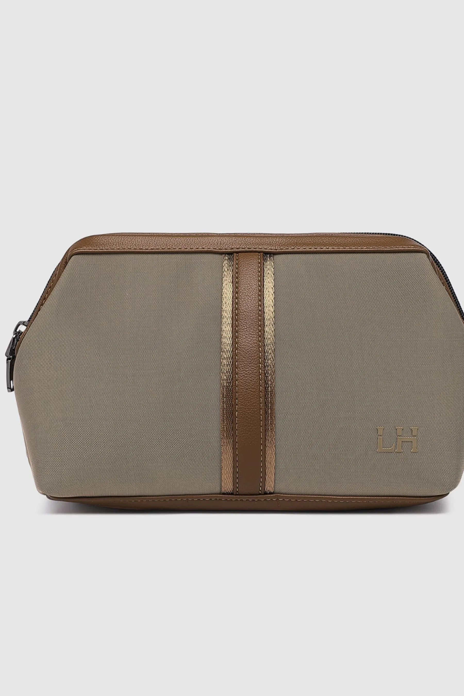 Gilbert Mens Toiletry Bag | Nylon Coffee