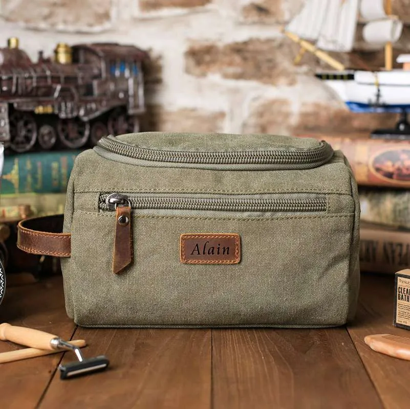 Personalized Groomsmen Gift, Dopp Kit Bag Customized Canvas Toiletry Bag Make Up Bag Monogram Mens Toiletry Bag