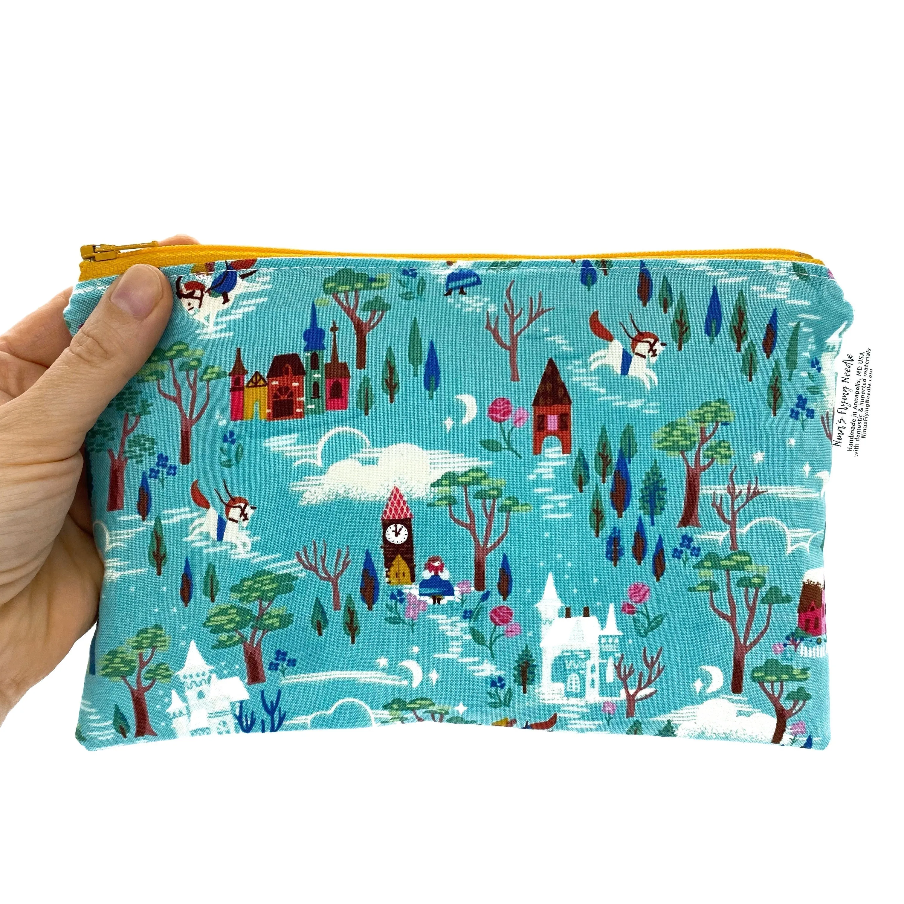 Snack Sized Reusable Zippered Bag Pineapples