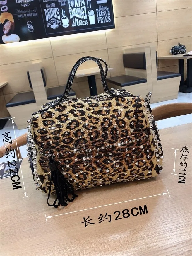 TEEK - Box Rivet Tassel Handbag