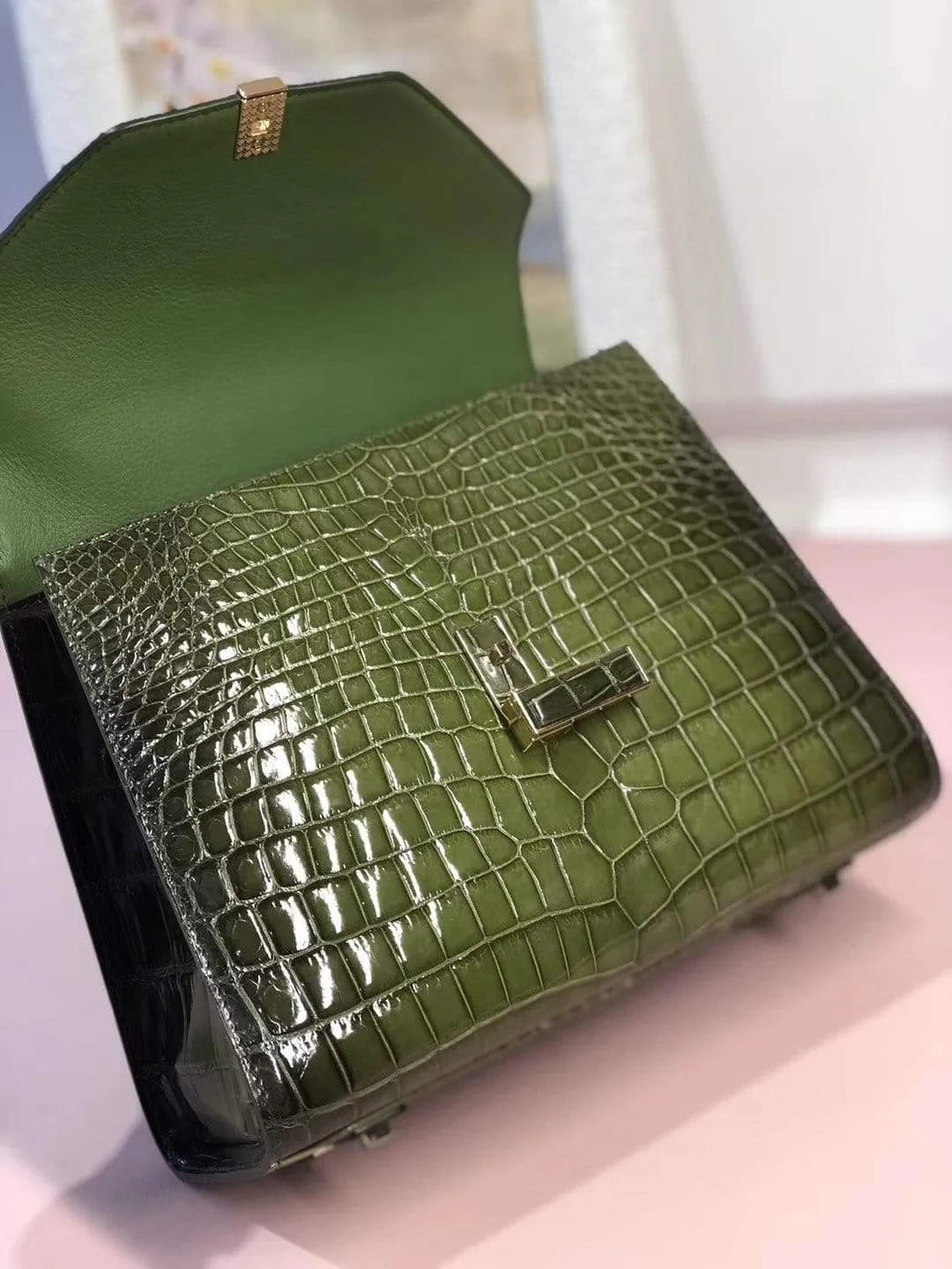 Women's High Shiny Crocodile Leather Top Handle Messenger Cross Body Bags Green